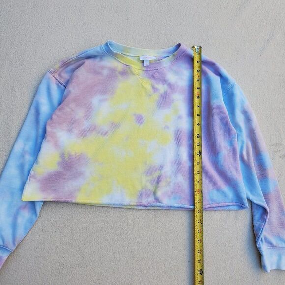 Colsie tie dye cropped long sleeve sweatshirt - Picture 7 of 12